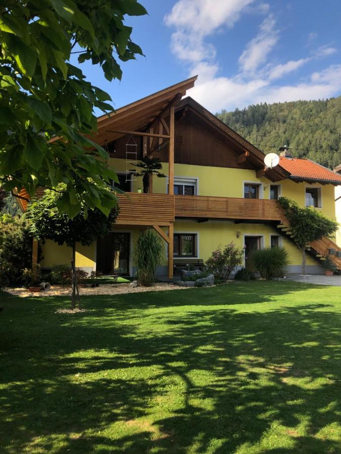Ferienwohnung Eden Sachsenburg エクステリア 写真