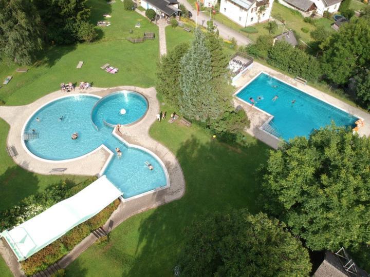 Ferienwohnung Eden Sachsenburg エクステリア 写真